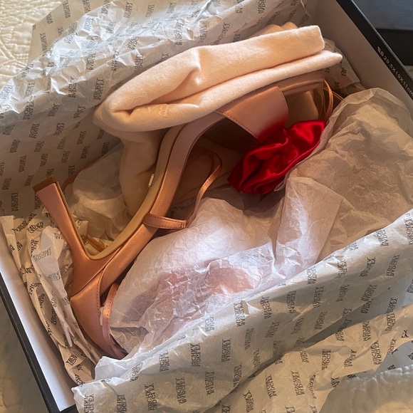 New NIB Badgley Mischka Janelle Ankle Tie Sandals Heels size 8.5 - Picture 4 of 15